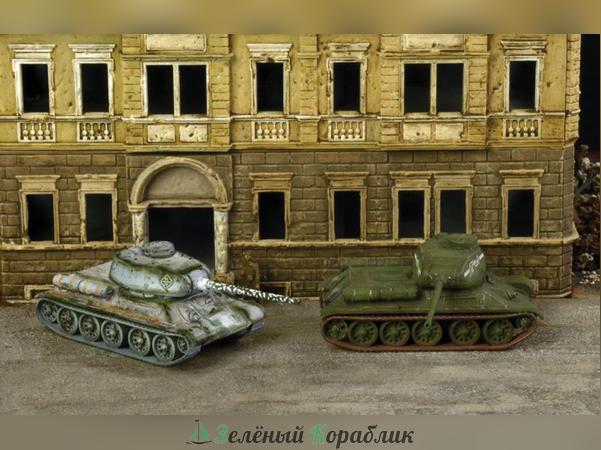 7515IT Русский танк T-34/85  (две модели в коробке)
