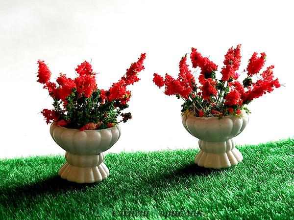 D20146 Красные цветы в вазоне (ширина 20 мм, высота 30 мм), 2 шт.