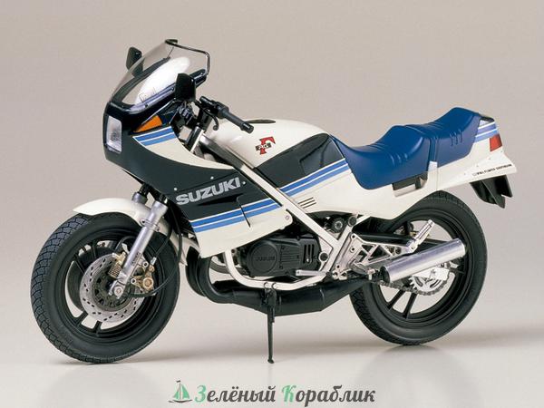14024 Suzuki RG250