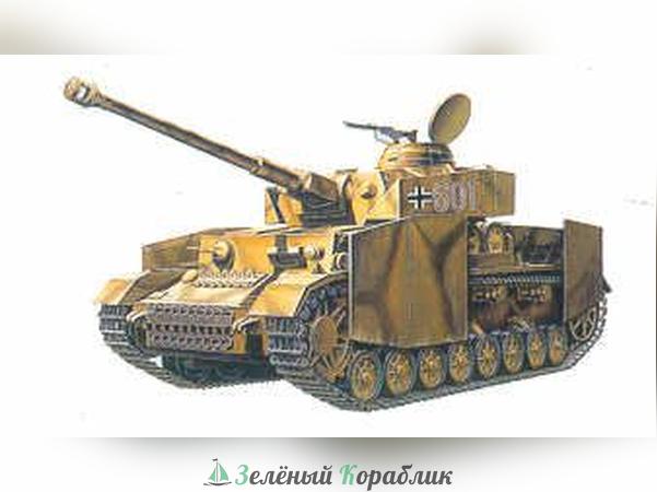 AC13233 Танк GERMAN PANZER IV H W/ARMOR