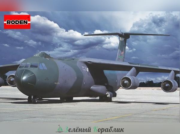 ROD331 Самолет C-141B Starlifter