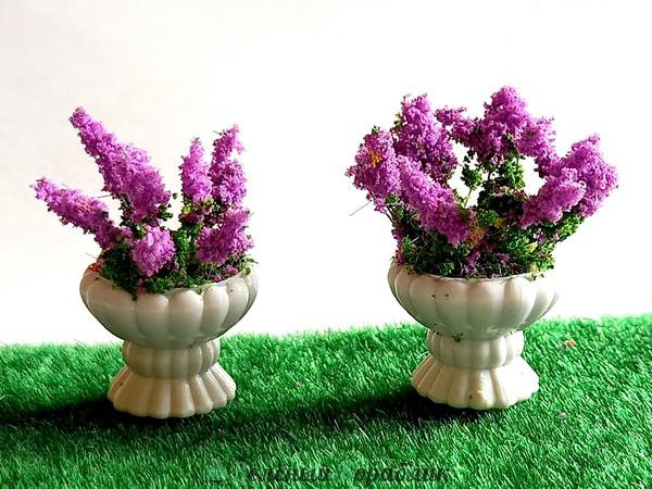 D20147 Фиолетовые цветы в вазоне (ширина 20 мм, высота 30 мм), 2 шт.