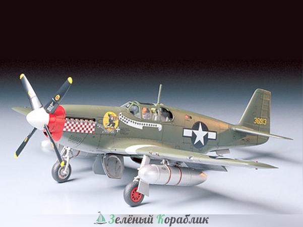61042 Tamiya  Американский истребитель P-51B Mustang + 1 фигурка
